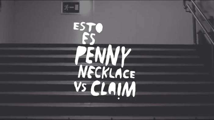 Esto es Penny Necklace VS Claim en un cruce de versiones acústicas